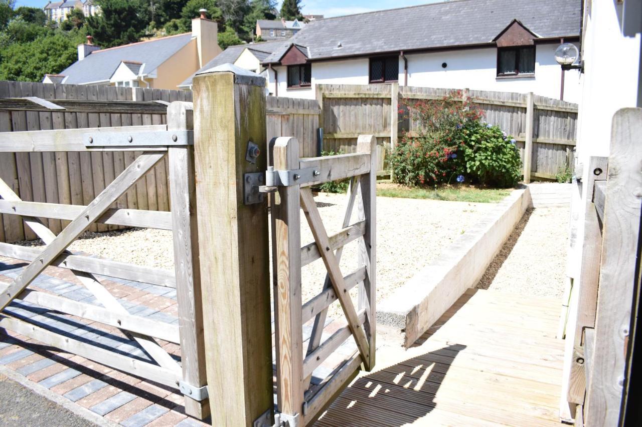 Hele Valley Holiday Park Ilfracombe Exterior foto